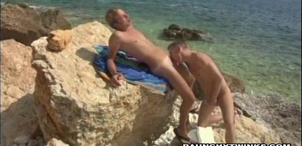  Horny Twinks Ass Fuck Under The Sun